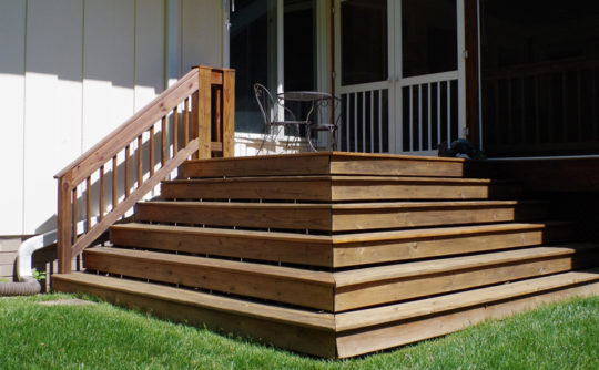 Vartanian Construction Nancy screened porch6