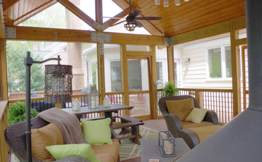 Vartanian Construction screened porch inside2