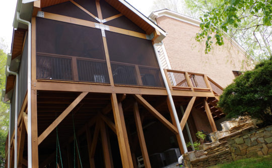 Vartanian Construction screened porch outside