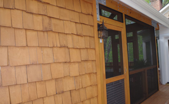 Vartanian Construction screened porch outside3