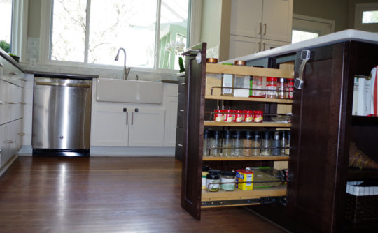 Vartarian Construction R kitchen long shot2